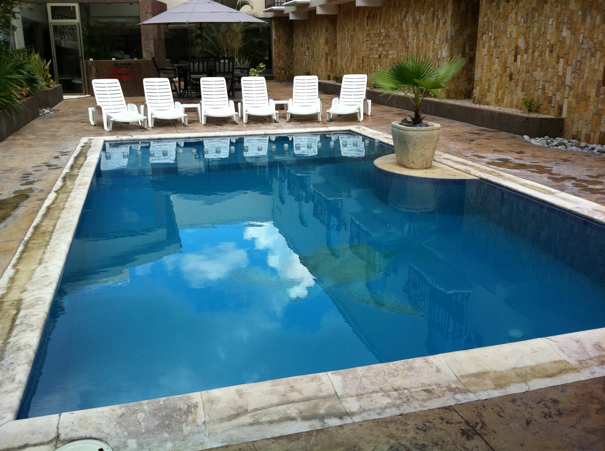 מרידה Hotel Dubrovnik מראה חיצוני תמונה